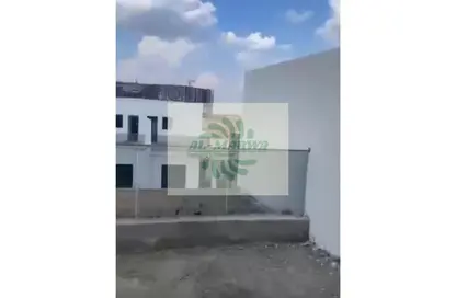 Villa - 4 Bedrooms - 4 Bathrooms for sale in Sun Capital - Fayoum Desert road - 6 October City - Giza