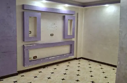 Apartment - 2 Bedrooms - 1 Bathroom for rent in 11th District - Sheikh Zayed City - Giza