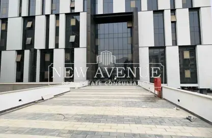 Office Space - 1 Bedroom - 1 Bathroom for sale in Hyde Park Business District Mall - South Teseen St. - The 5th Settlement - New Cairo City - Cairo