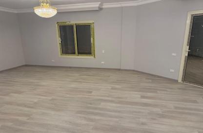 Apartment - 3 Bedrooms - 3 Bathrooms for sale in El Banafseg Apartment Buildings - El Banafseg - New Cairo City - Cairo