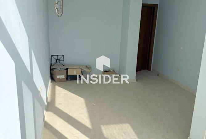 98838225 - Property Image 2