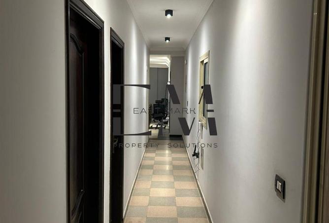 65163067 - Property Image 3