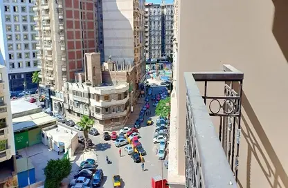 شقة - 3 غرف نوم - 3 حمامات للبيع في شارع أديمون فريمون - سموحة - حي شرق - الاسكندرية