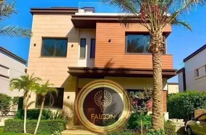 Villa - 6 Bedrooms - 5 Bathrooms for sale in Azzar - 5th Settlement Compounds - The 5th Settlement - New Cairo City - Cairo