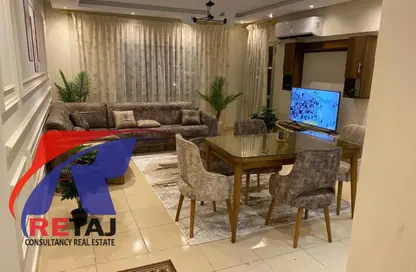 Apartment - 2 Bedrooms - 1 Bathroom for rent in Youssef Al Sebaey St. - Rehab City First Phase - Al Rehab - New Cairo City - Cairo