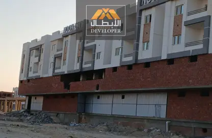 Apartment - 3 Bedrooms - 1 Bathroom for sale in Al Ahyaa District - Hurghada - Red Sea