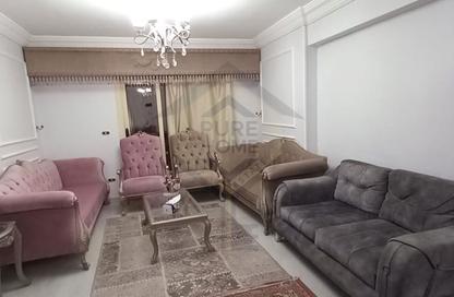 Apartment - 3 Bedrooms - 1 Bathroom for rent in Sidi Gaber St. - Sidi Gaber - Hay Sharq - Alexandria