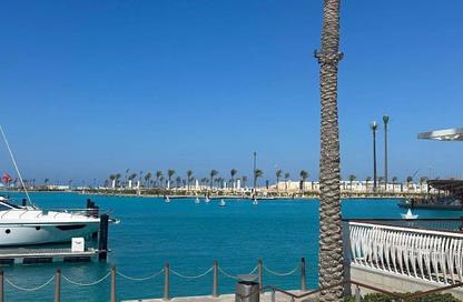 Chalet - 2 Bedrooms - 2 Bathrooms for rent in Marassi - Sidi Abdel Rahman - North Coast
