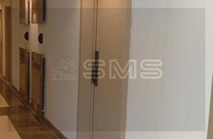 Office Space - Studio - 1 for rent in Hyde Park Business District Mall - South Teseen St. - The 5th Settlement - New Cairo City - Cairo