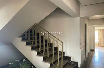 دوبلكس - 8 غرف نوم - 5 حمامات للبيع في شارع جابر بن حيان - الدقي - الجيزة