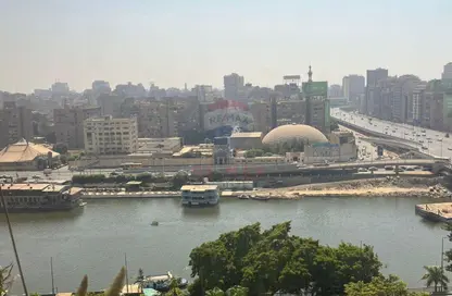 Apartment - 4 Bedrooms - 3 Bathrooms for sale in Al Maqrizi St. - Zamalek - Cairo