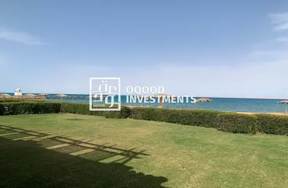 فيلا - 5 غرف نوم - 5 حمامات للبيع في لافيستا 3 - لافيستا - العين السخنة - السويس