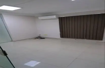 مساحات مكتبية - 5 غرف نوم - 3 حمامات للايجار في شارع محي الدين أبو العز - المهندسين - الجيزة