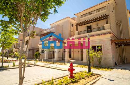 فيلا - 5 - 4 للبيع في مروج - سموحة - حي شرق - الاسكندرية