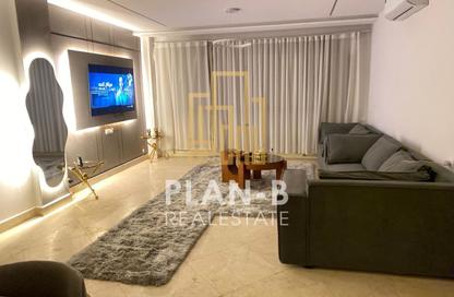 شقة - 2 - 2 للايجار في 6 ويست - بيفرلي هيلز - كمبوندات الشيخ زايد - الشيخ زايد - الجيزة