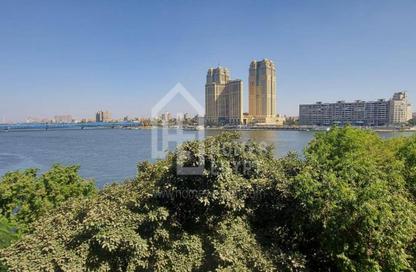 Apartment - 4 Bedrooms - 3 Bathrooms for sale in Kamal Al Tawil St. (El Montazah) - Zamalek - Cairo