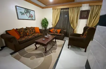 شقة - 3 غرف نوم - 2 حمامات للايجار في شارع يوسف السباعي - الرحاب المرحلة الأولى - الرحاب - مدينة القاهرة الجديدة - القاهرة