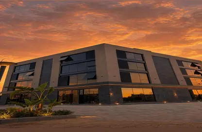 مساحات مكتبية - 3 غرف نوم - 3 حمامات للبيع في سبيس مول جيتس - محور 26 يوليو - مدينة 6 أكتوبر - الجيزة