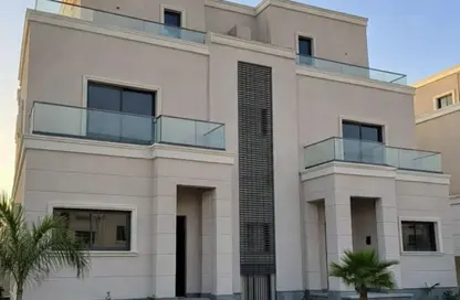 Villa - 4 Bedrooms - 4 Bathrooms for sale in Naia West - Sheikh Zayed Compounds - Sheikh Zayed City - Giza
