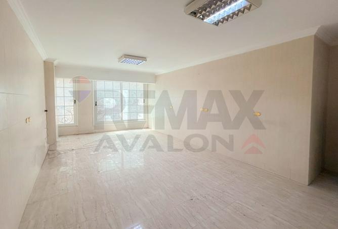 97438260 - Property Image 3