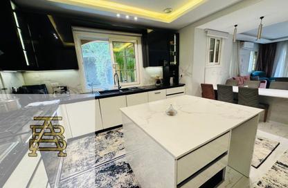 Villa - 5 - 6 for sale in Privado - Madinaty - Cairo