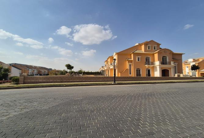 101201946 - Property Image 3