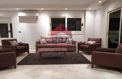 Apartment - 4 Bedrooms - 3 Bathrooms for rent in Al Nady St. - Maadi - Hay El Maadi - Cairo