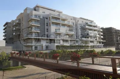 iVilla - 3 Bedrooms - 4 Bathrooms for sale in Mountain View iCity - 5th Settlement Compounds - The 5th Settlement - New Cairo City - Cairo