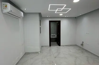 مساحات مكتبية - 3 غرف نوم - 2 حمامات للايجار في ريحانة بلازا - زهراء المعادي - حي المعادي - القاهرة