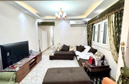 Apartment - 2 Bedrooms - 2 Bathrooms for rent in Kamal Eldin Salah St. - Smouha - Hay Sharq - Alexandria