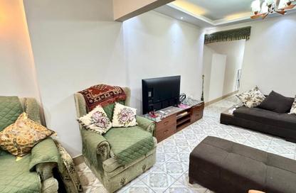 Apartment - 2 Bedrooms - 2 Bathrooms for rent in Kamal Eldin Salah St. - Smouha - Hay Sharq - Alexandria