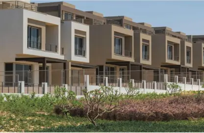 Townhouse - 3 Bedrooms - 4 Bathrooms for sale in Palm Hills New Cairo - 5th Settlement Compounds - The 5th Settlement - New Cairo City - Cairo