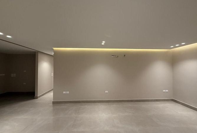 64126379 - Property Image 3