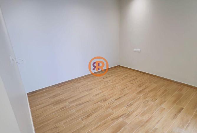 8593960 - صورة العقار 3