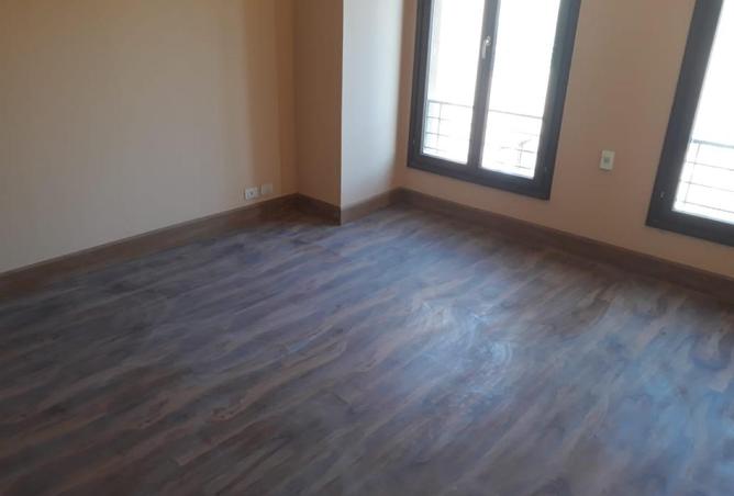 53984810 - صورة العقار 3