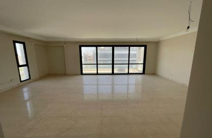 Apartment - 4 Bedrooms - 4 Bathrooms for sale in El Patio 7 - 5th Settlement Compounds - The 5th Settlement - New Cairo City - Cairo
