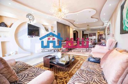 Apartment - 3 - 3 for sale in Al Geish Road - Glim - Hay Sharq - Alexandria