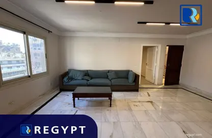 Apartment - 4 Bedrooms - 3 Bathrooms for rent in Mohammed Thakeb St. - Zamalek - Cairo