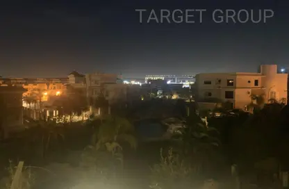 قصر - 7 غرف نوم للايجار في رويال لاجون - المستثمرين الشمالية - مدينة القاهرة الجديدة - القاهرة