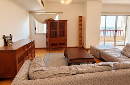 Apartment - 3 - 3 for sale in Cornish El Nile St. - Maadi - Hay El Maadi - Cairo