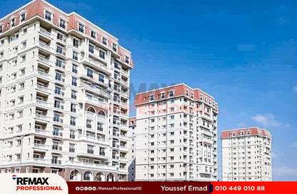 Apartment - 4 Bedrooms - 3 Bathrooms for sale in Vee Sawari - Waterfront - Sawary - Alexandria Compounds - Alexandria