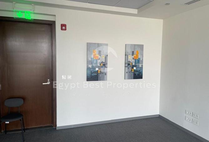 102075017 - Property Image 3