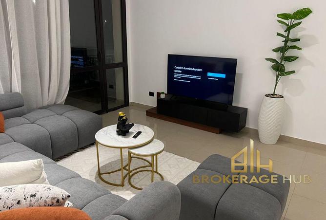 8517000 - Property Image 3