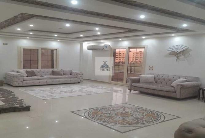 93527085 - Property Main Image