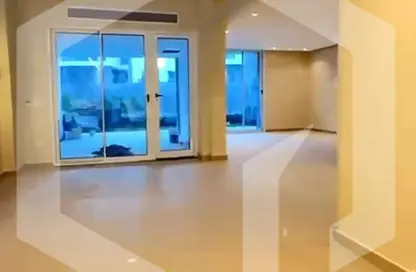 تاون هاوس - 4 غرف نوم - 4 حمامات للبيع في جولز - طريق مصر اسكندرية الصحراوي - مدينة 6 أكتوبر - الجيزة