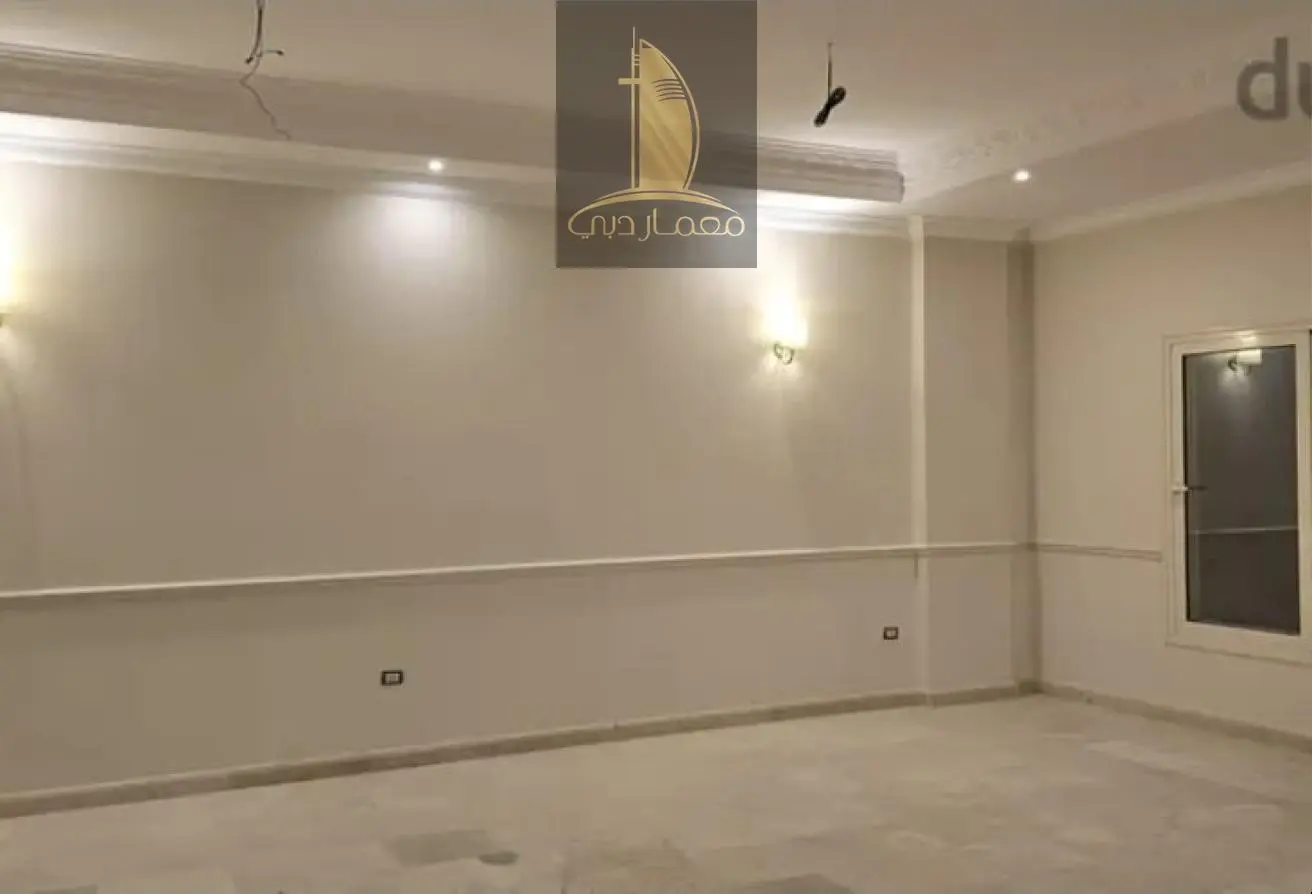 92132645 - Property Main Image