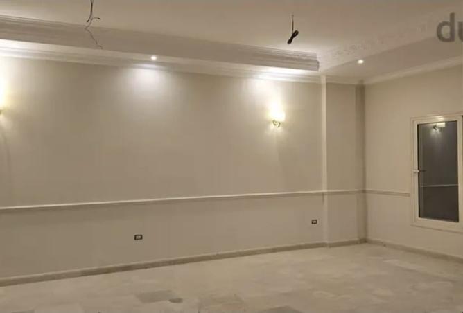 92132645 - Property Main Image