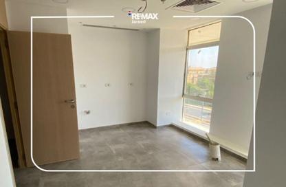 عيادة - استوديو - 1 حمام للايجار في سنترادا بلازا - ميدان جهينة - مدينة 6 أكتوبر - الجيزة
