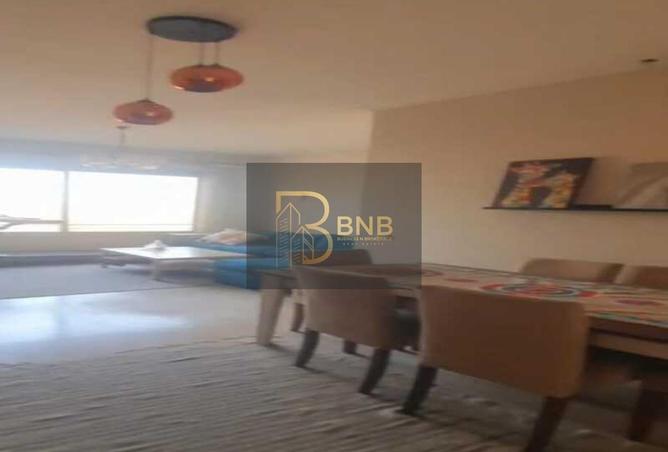 98821602 - Property Image 2