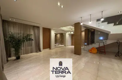 تاون هاوس - 3 غرف نوم - 4 حمامات للايجار في زايد ديونز - الحي السادس - الشيخ زايد - الجيزة